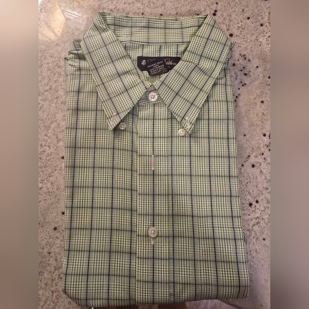 Brooks Brothers Mens Plaid Non-Iron Button-Down Shirt